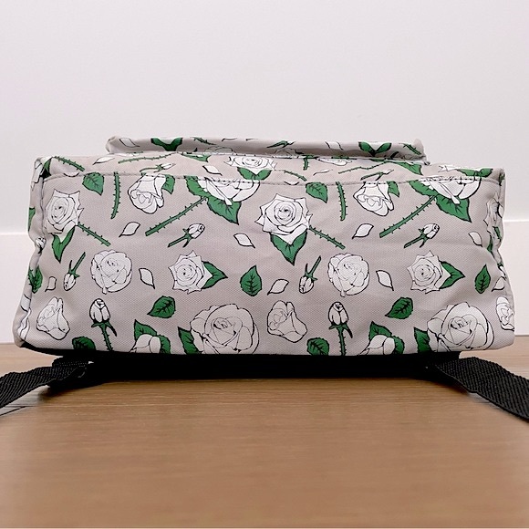 OUTDOOR PRODUCTS🇯🇵 Vintage White Roses Backpack - Picture 9 of 15